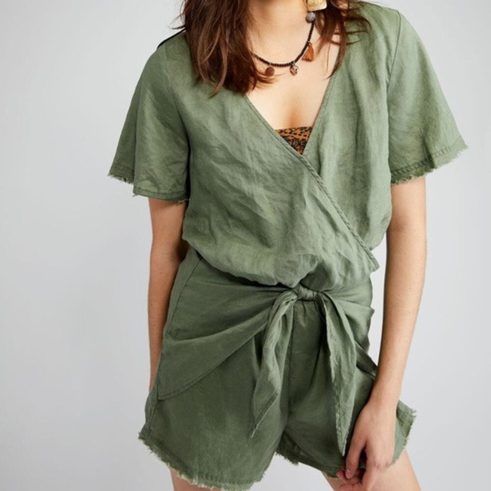 Sanctuary Cadet Green Linen Date Palm Rough Hem Romper Women's Size Large